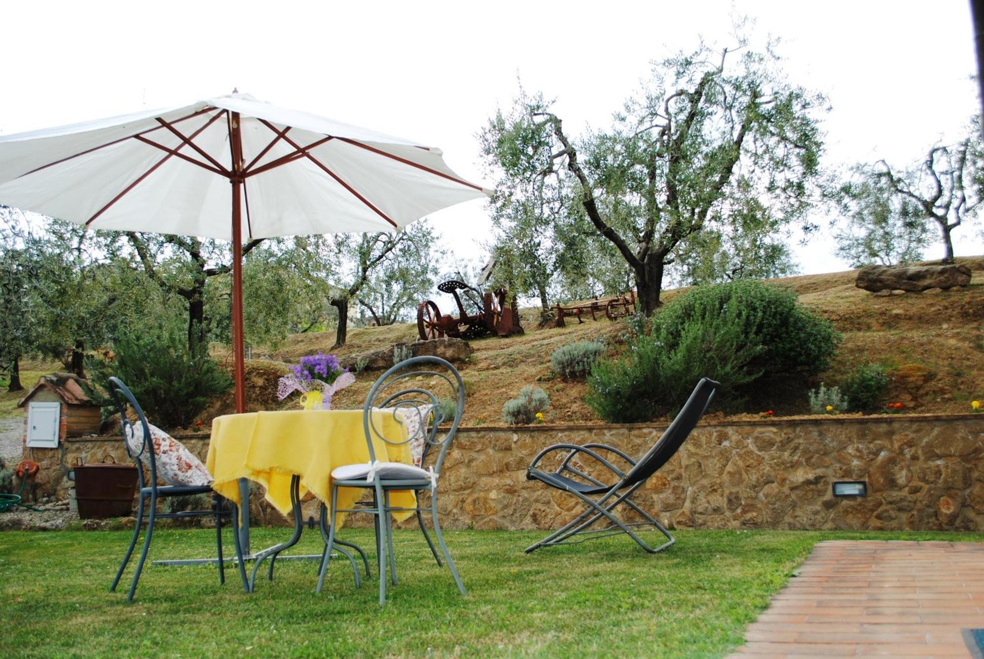 Pacifico Villa Montepulciano Stazione Екстериор снимка